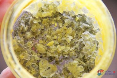 Pokus: Růst krystalů na misce