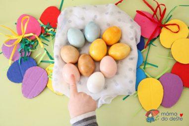 Velikonoce: Jak rychle obarvit vejce přírodními barvami