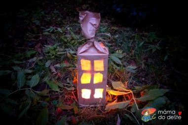 Martinské lampiony z krabice od mléka a balicího papíru